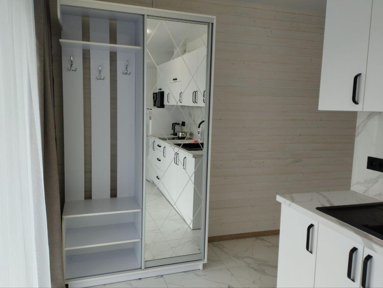 Перлина Карпат Apartamento Skhidnytsia Exterior foto