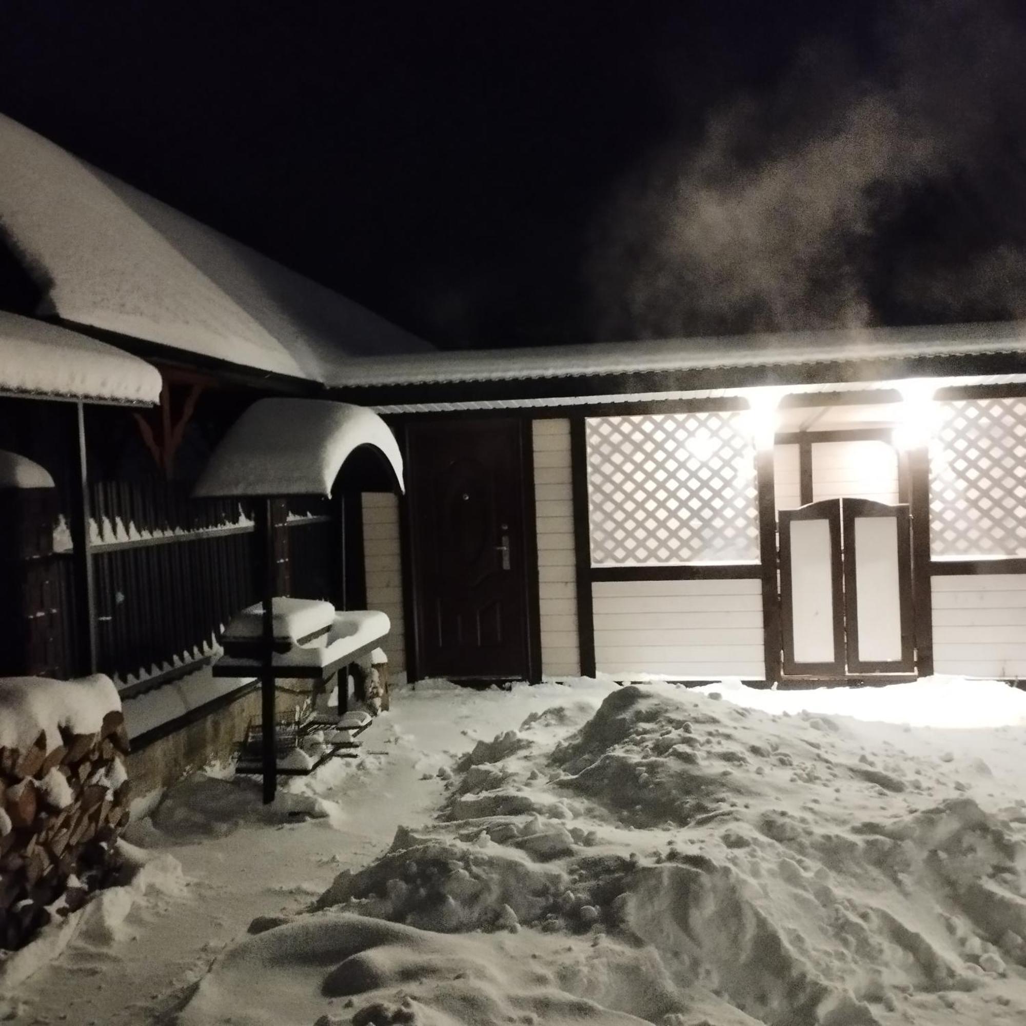 Перлина Карпат Apartamento Skhidnytsia Exterior foto